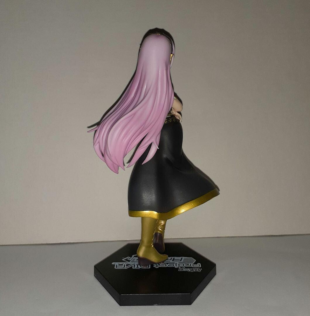 Hatsune Miku Project DIVA Arcade Megurine Luka Premium Figure SEGA JAMMA Prize