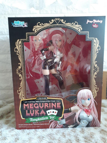 Hatsune Miku Project DIVA VOCALOID Megurine Luka Temptation Ver 1/7 scale Figure - photo 3