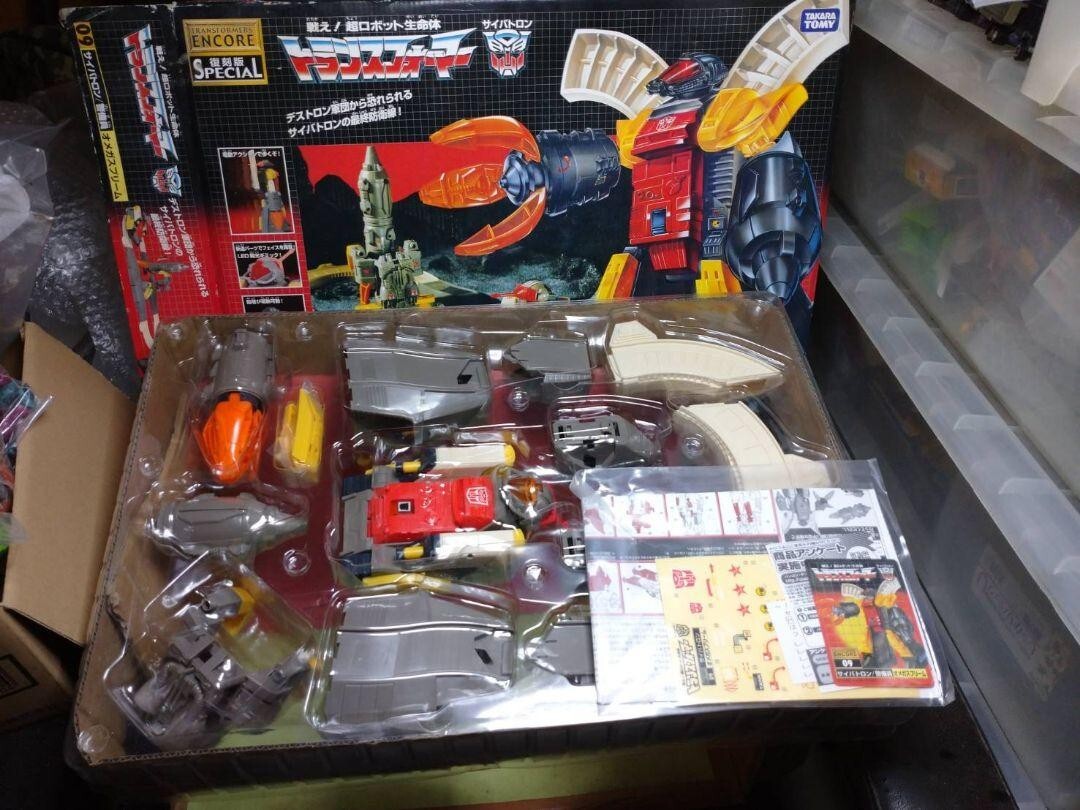 Transformers Encore 09 Cybertron Security Guard Omega Supreme Reprint Edition - photo 12
