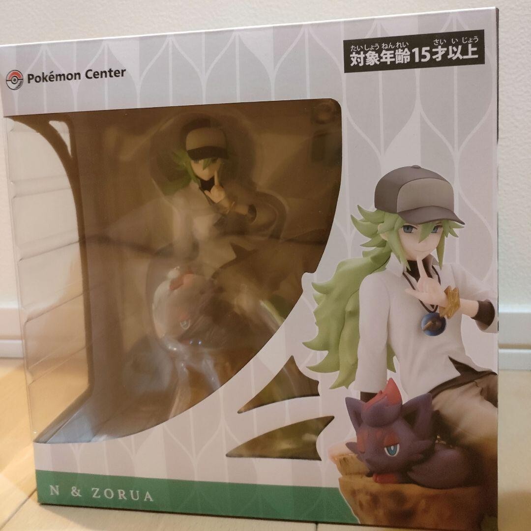 Pokemon Center Original N &amp; Zorua 1/8 Figure Black White Limited 2021 Kotobukiya