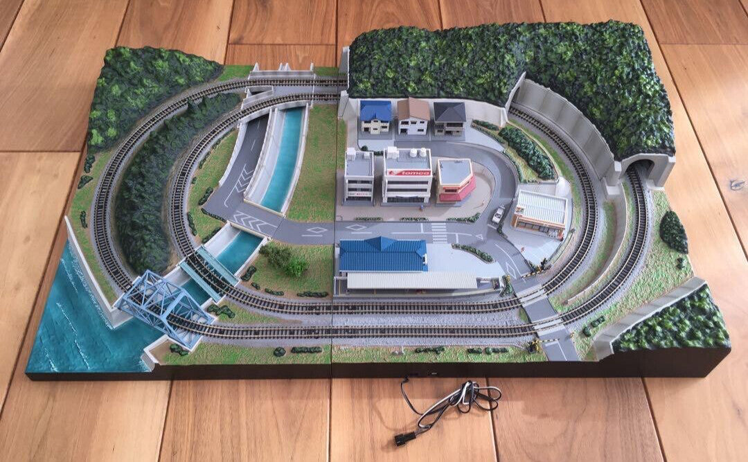 PRO Z 1/220 Completed diorama course basic set Tokyo Marui PZ3-001 Z gauge 2007 - photo 3