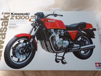 KAWASAKI Z1300 SUER DETAILED D.O.H.C. SIX ENGINE Plastic Model Kit Bike TAMIYA