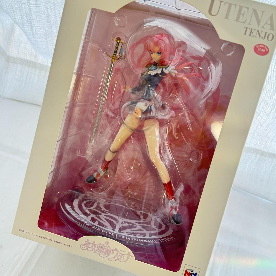 G.E.M. Series Revolutionary Girl Utena Tenjo Utena 1/8 Figure Hobby Megahouse - photo 5