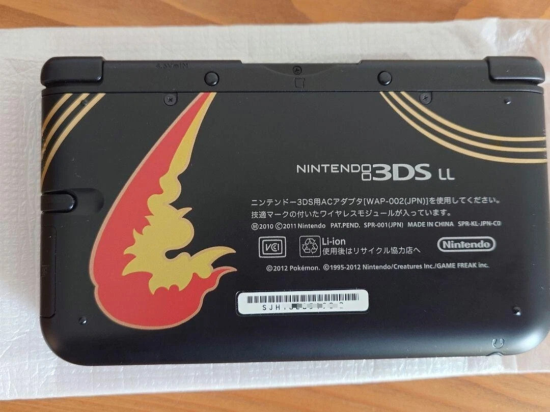 Nintendo 3DS LL Model Console Pokemon Center Original Limited Charizard Edition