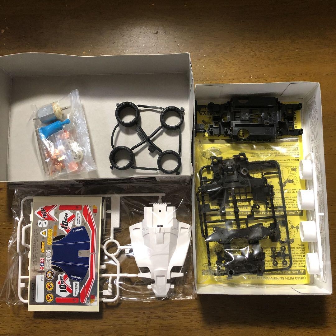 Nissin × TAMIYA Super Emperor Mini 4WD 1/32 Limited to 500 Collaboration Set - photo 13