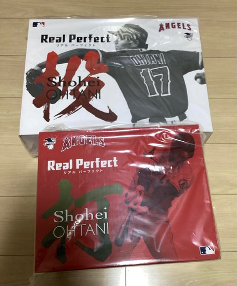 Real Perfect Shohei Ohtani Premium Figure 1/6 Pitching &amp; Hitting Toy MLB Ensky