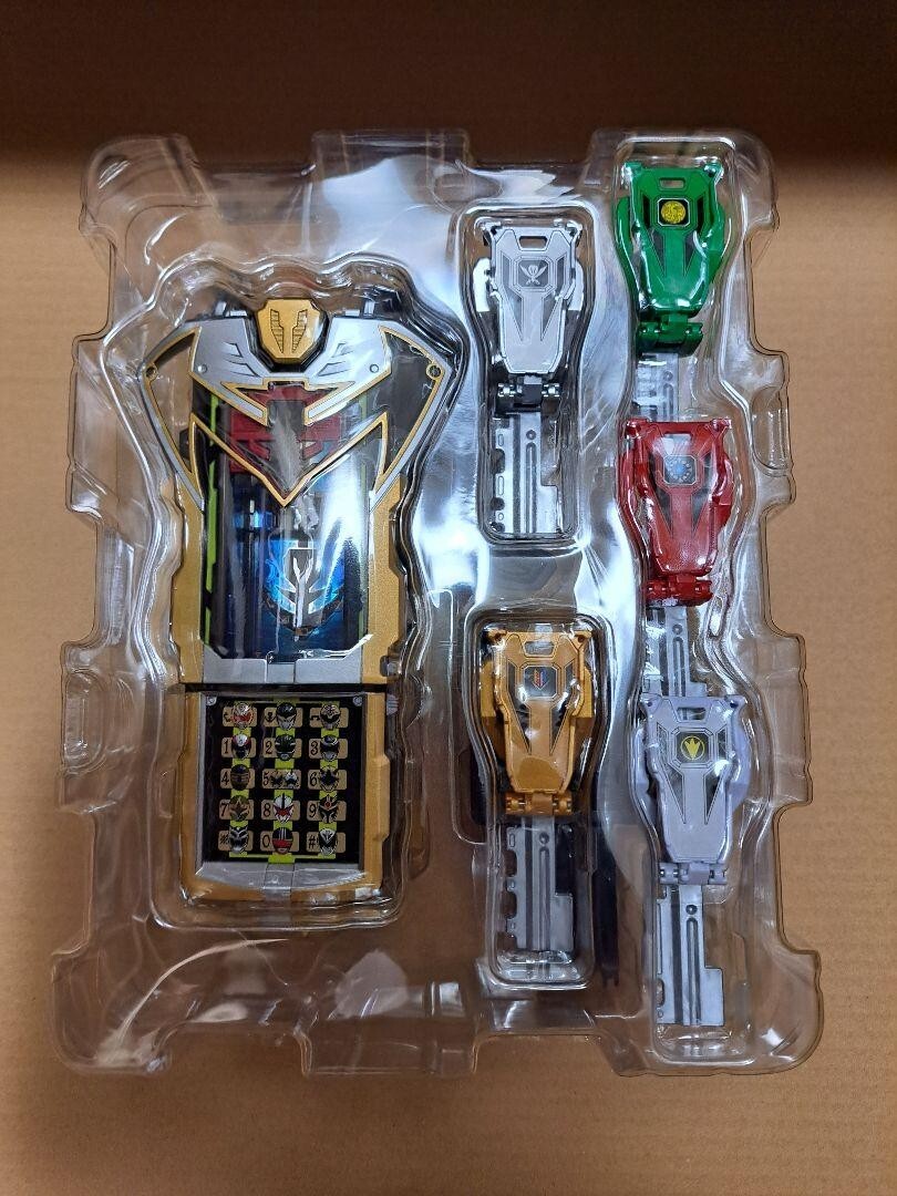 Kaizoku Sentai Gokaiger Gokai Cellular MEMORIAL EDITION &amp; Tsuiker Unit BANDAI