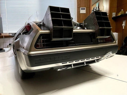 Movie Masterpiece Back to the Future DeLorean Time Machine Hot Toys 1/6 Scale