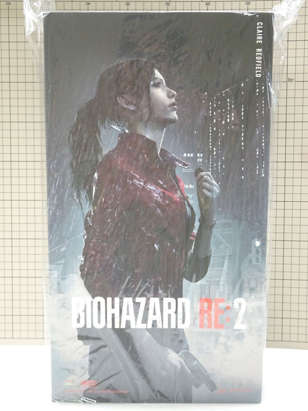 Resident Evil RE:2 Claire Redfield Note DAMTOYS 1/6 Action Figure da collezione - photo 2